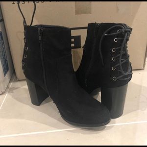 Dakota boots